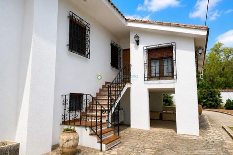 Villa i Ontinyent, Valencia, Ontinyent - € 440.000 | Ref: PNVL2180 - foto 42